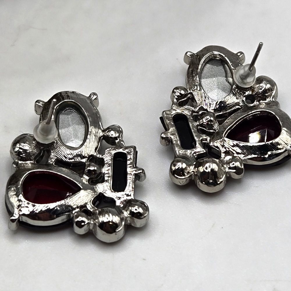 "5/$25" Silvertone Black/Ruby Red Rhinestone Cluster Costume Post  Earrings - Picture 3 of 6